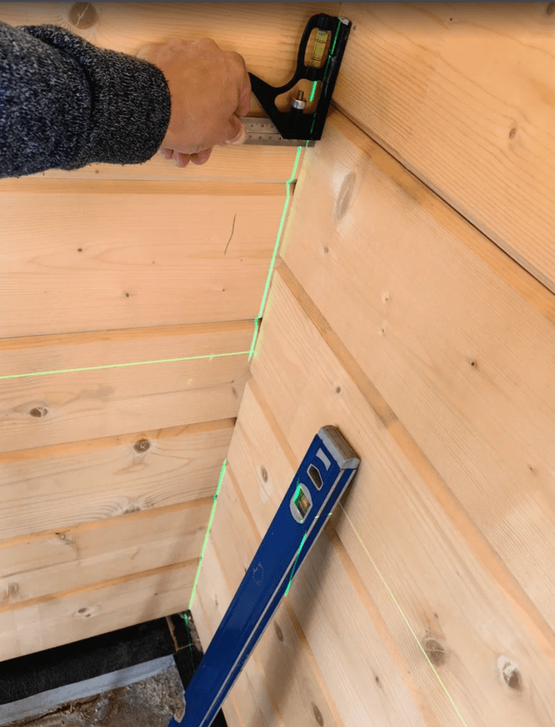 Осмотр дома из клеенного бруса